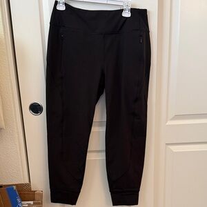 Athleta Rainier Jogger - M (petite) - black